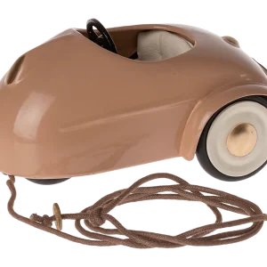 Voiture pour souris rose poudré