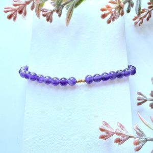 Bracelet fin de lithothérapie – 3 perles plaqué or