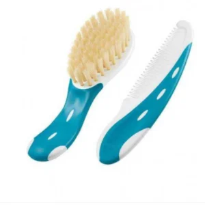Nuk brosse et peigne